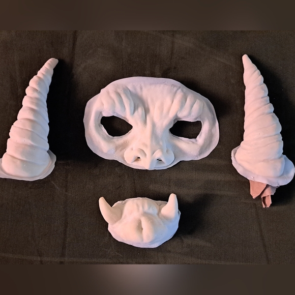 Halloween!!Brand New Custom Prosthetic Set - Picture 1 of 4